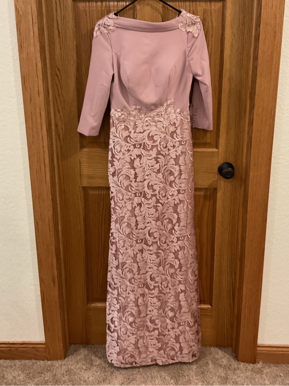 Merry’s Blush Pink Lace Formal Gown – Size 4 – NWT